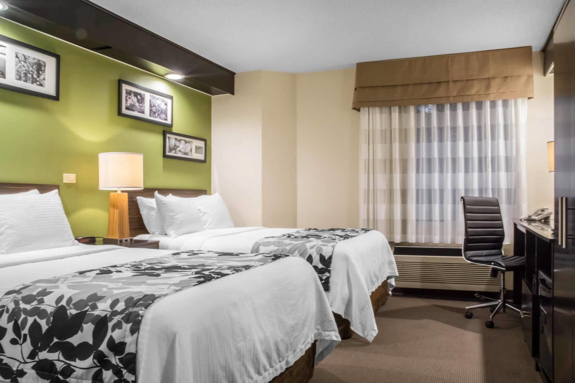 Sleep Inn Bracebridge Bagian luar foto