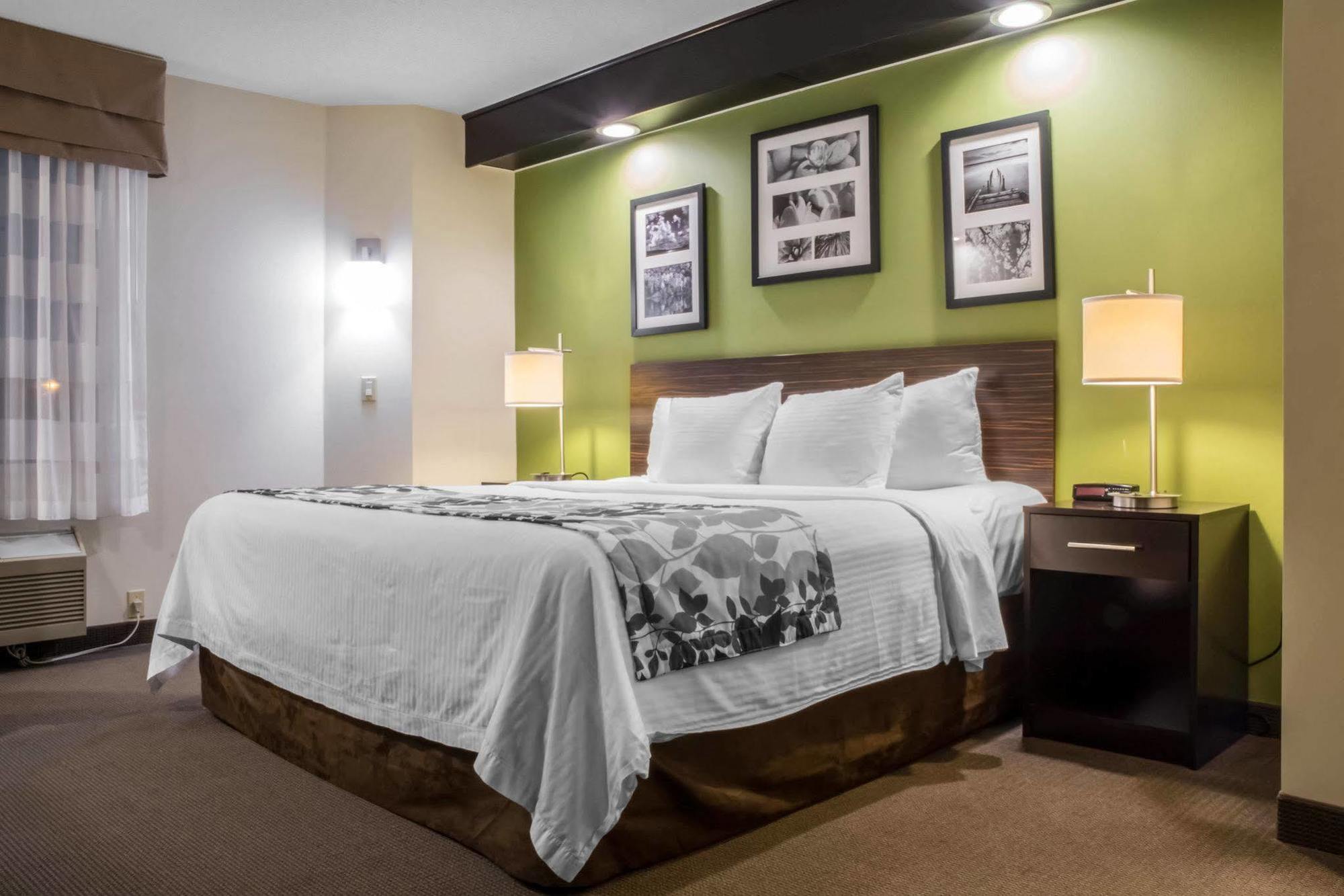 Sleep Inn Bracebridge Bagian luar foto