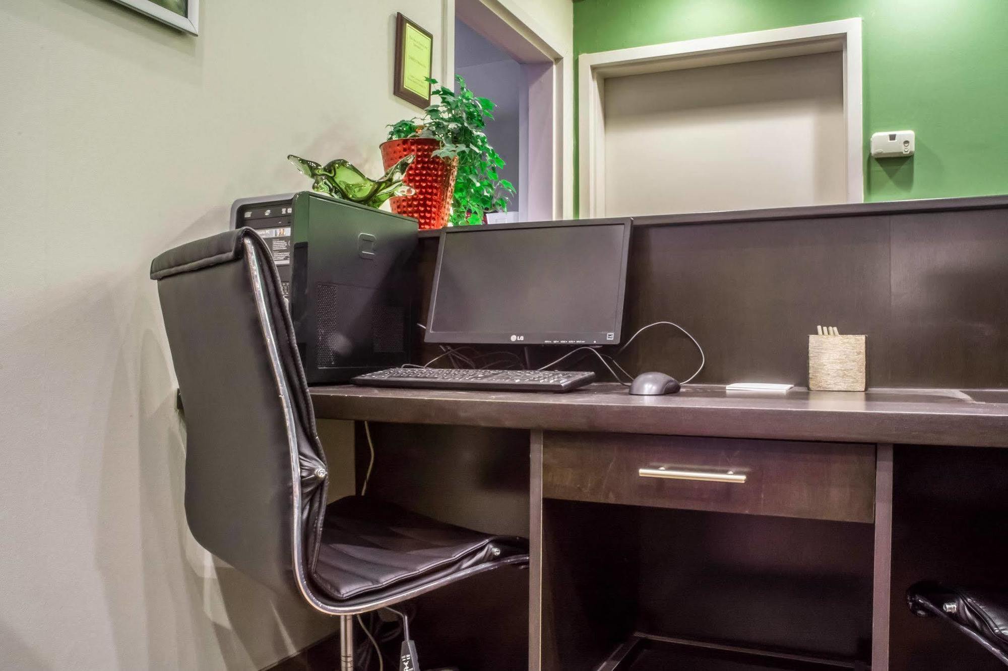 Sleep Inn Bracebridge Bagian luar foto
